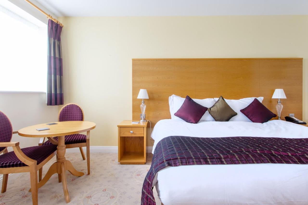 George Albert Hotel & Spa Frome Saint Quinton Exterior photo
